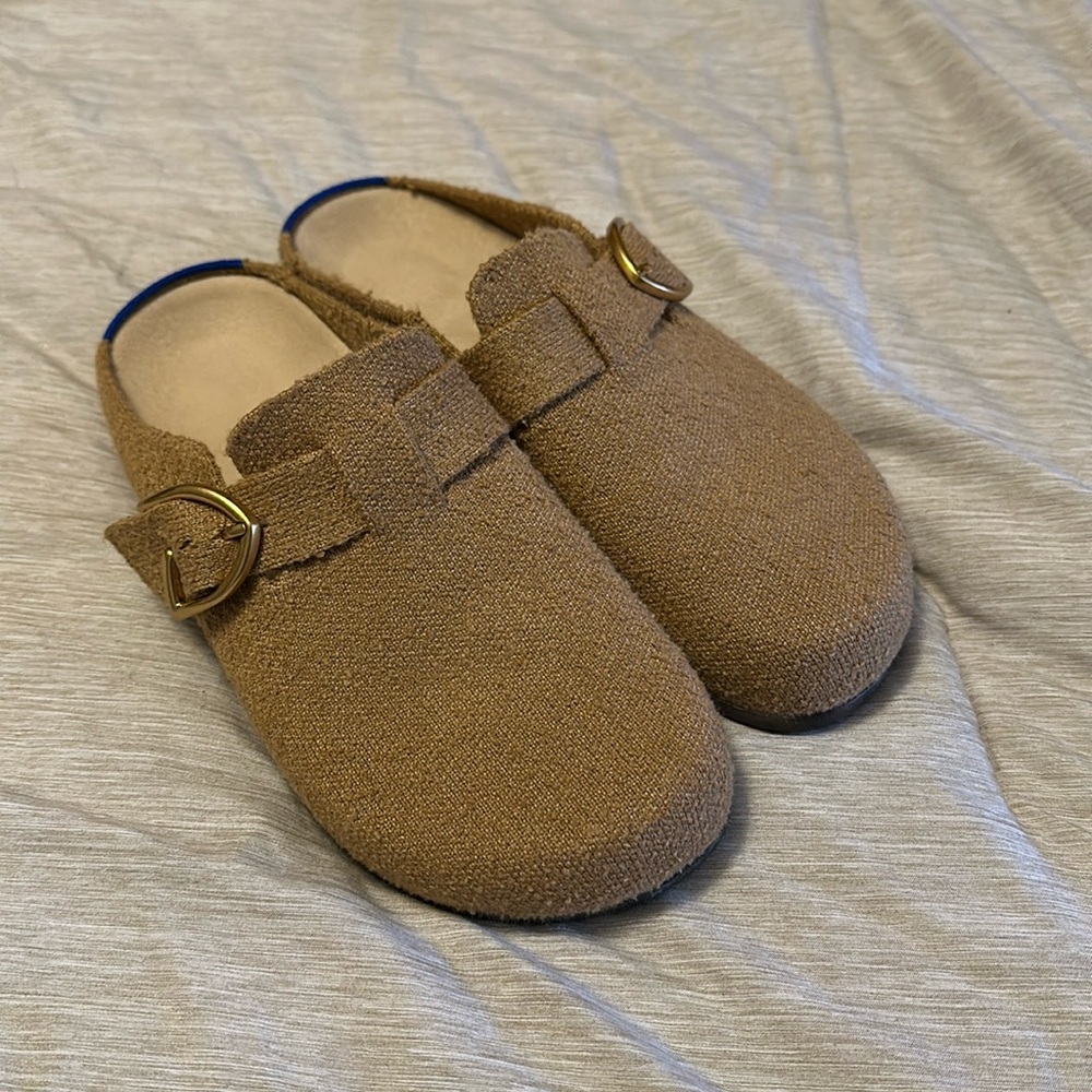 Rothy’s clogs. Size 7.